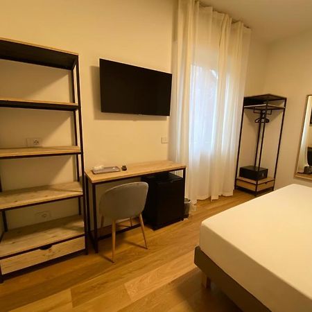 Foresteria Dansi Varese Exterior photo